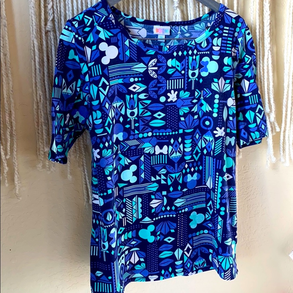 LulaRoe Tee Disney